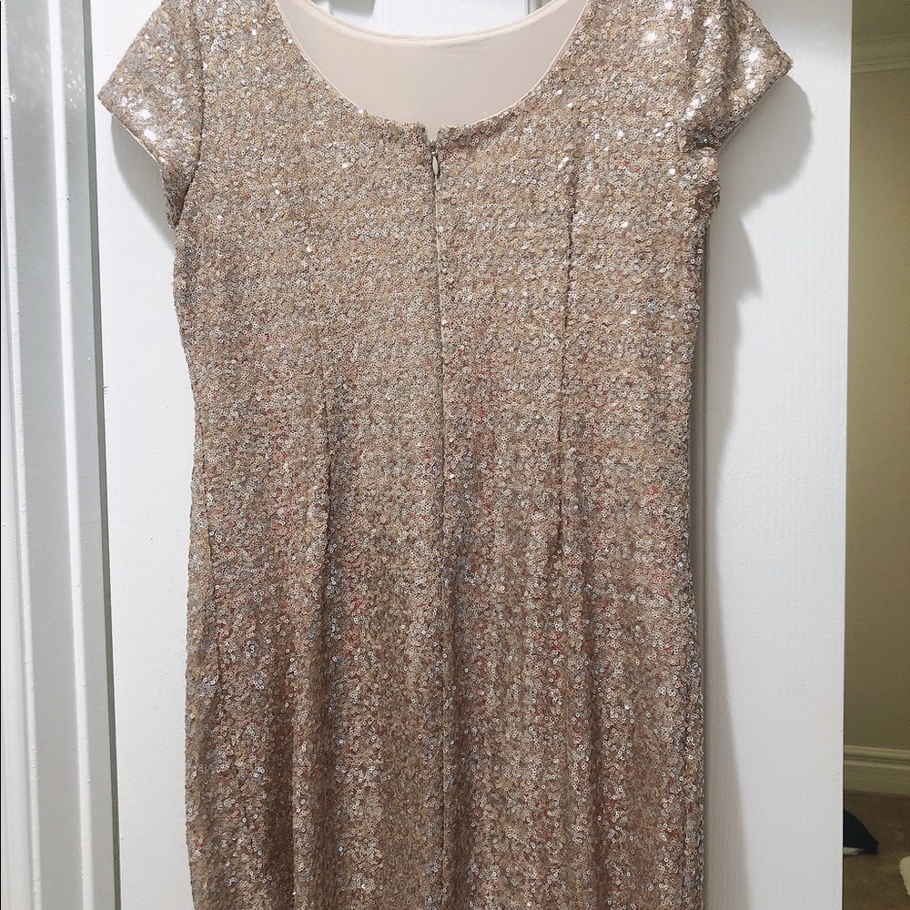 Perfect dress to party, dinner or Any celebration